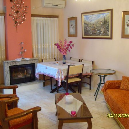 Elisabeth Villas Kerveli Bagian luar foto